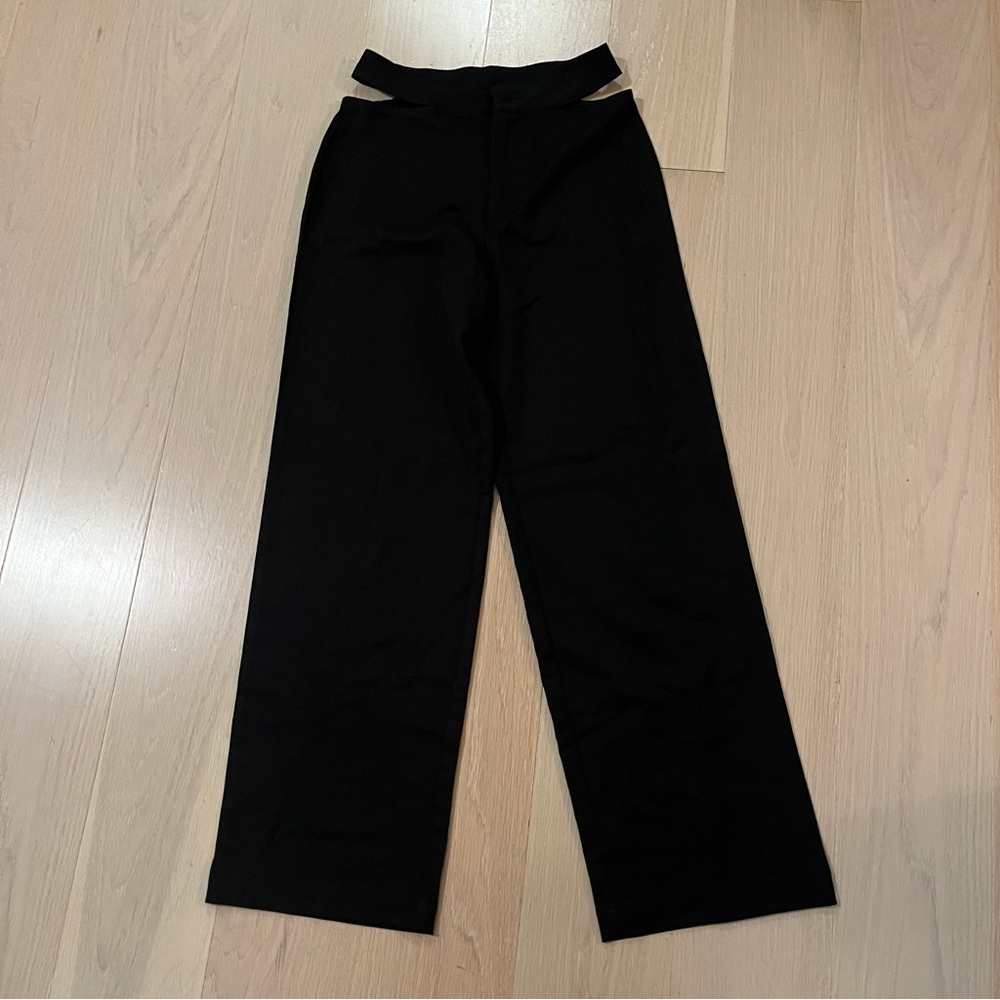 Trousers with Waist Cutouts